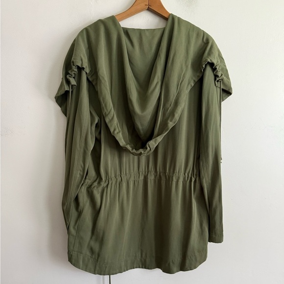 Billabong Green Utility Jacket with Cinched Waist - Picture 8 of 9